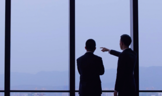 欧菲资产管理公司线上 APP 正式上线，开启投资服务新篇章